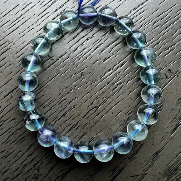 COPY - Green/Purple Fluorite bracelet 9mm - Picture 2 of 3